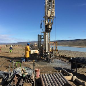 Presa Cóndor Cliff: perforaciones de investigación y auscultación – perforación e instalación de freatímetros